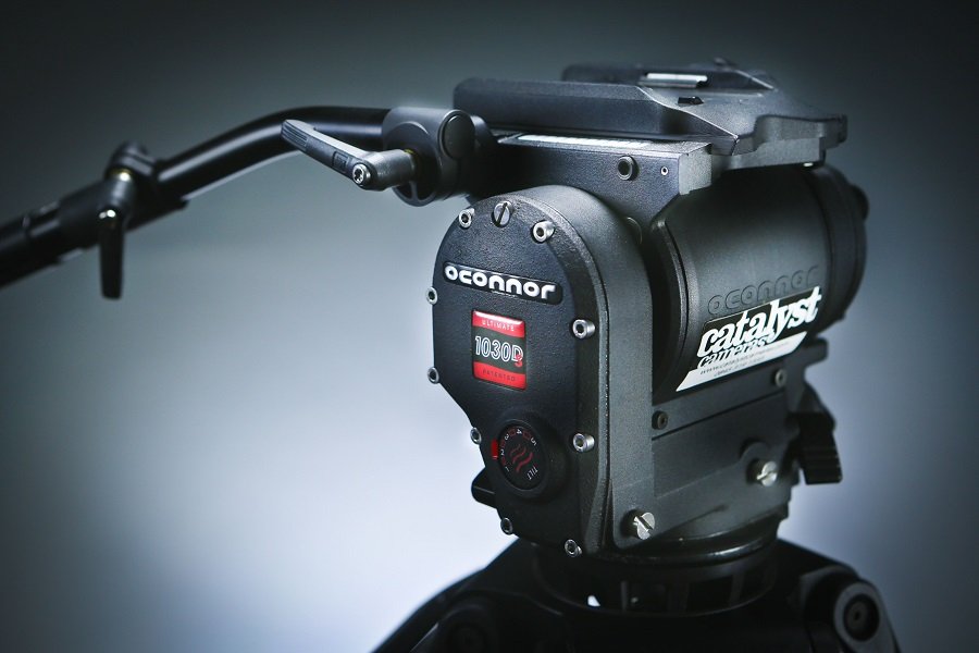 Oconnor 1030DS tripod